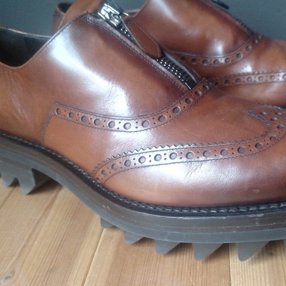PRADA Runway Lug Sole Wingtip Zip-up Brogues - Picture 6 of 8